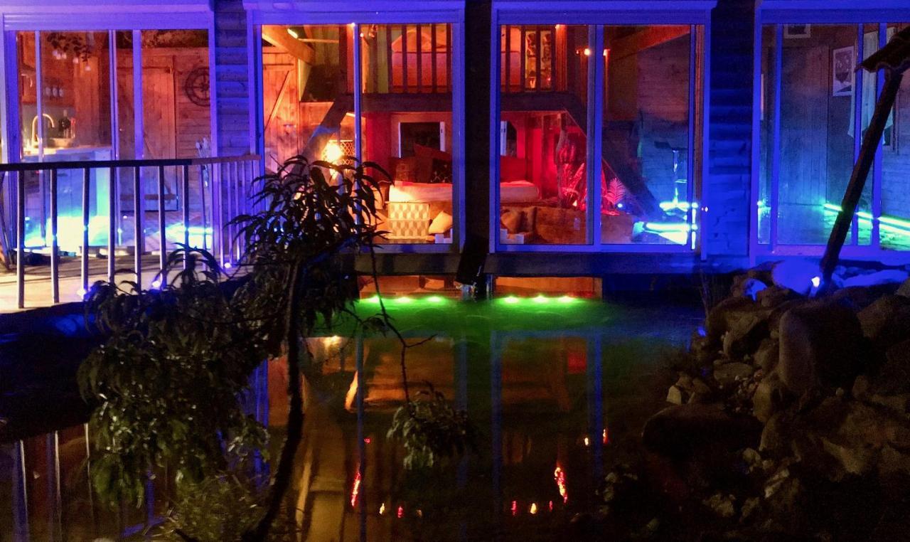 Villa Shangri-La At Concepts En Barousse Crechets Ngoại thất bức ảnh
